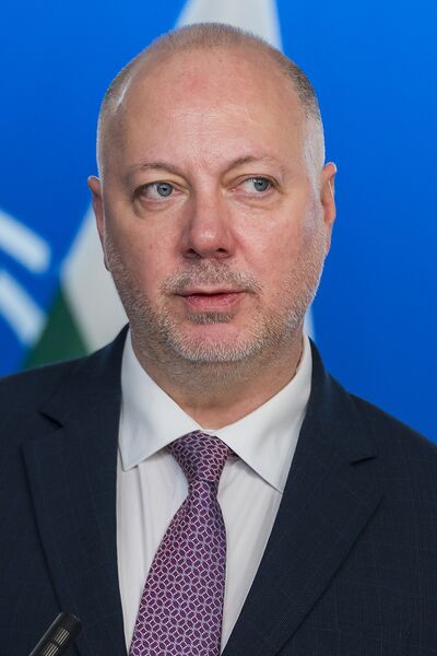 File:Rosen Zhelyazkov 2025 (cropped).jpg